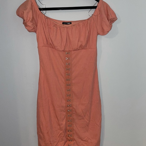 Peach off Shoulder Dress - Picture 10 of 11
